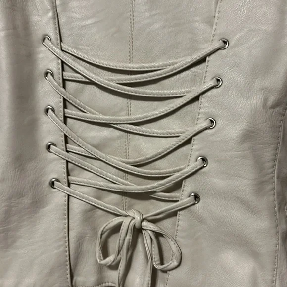 Betsey Johnson Vegan Leather Moto jacket - Picture 6 of 10